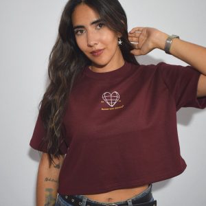 CAMISETA VINOTINTO OVERSIZE CORAZÓN